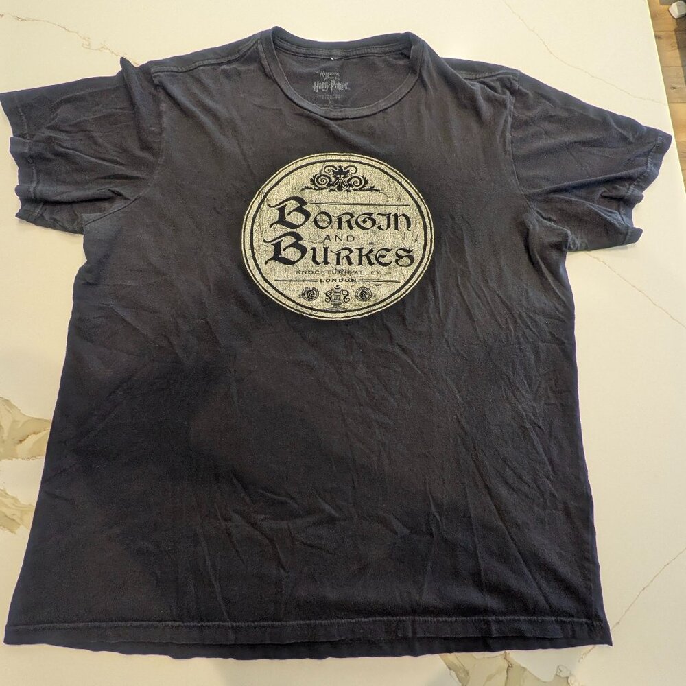 Wizarding World of Harry Potter Borgin and Burkes Unisex XL Tshirt Universal